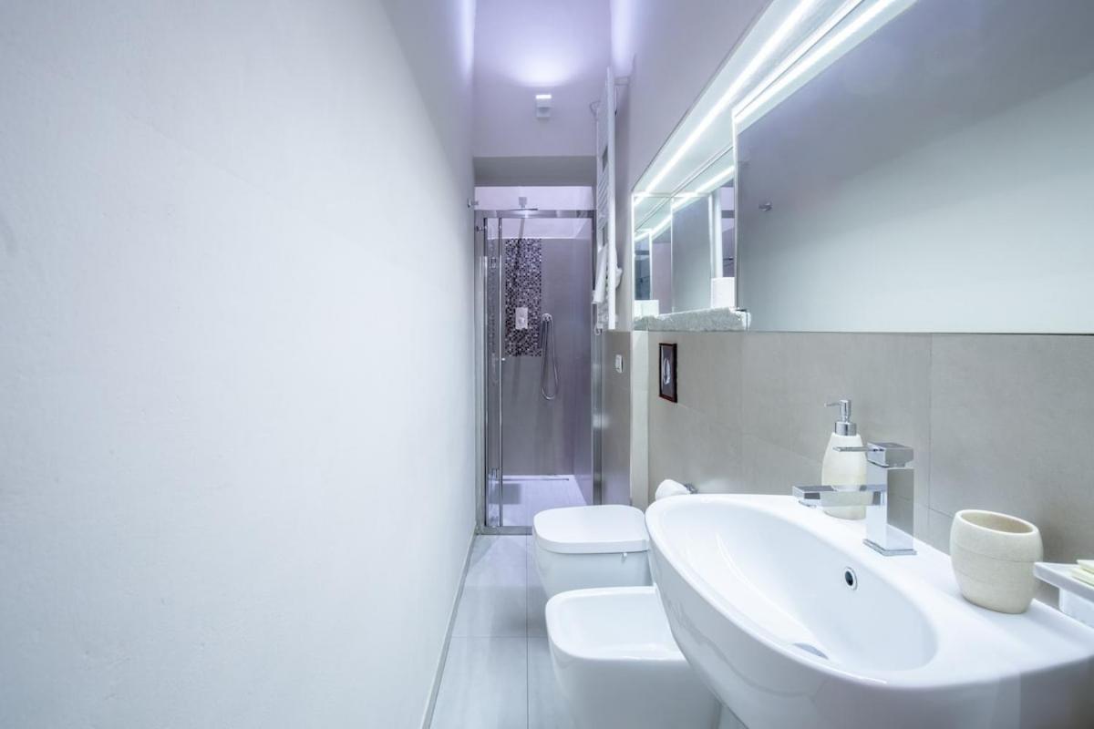 Charme Of Duomo Apartment